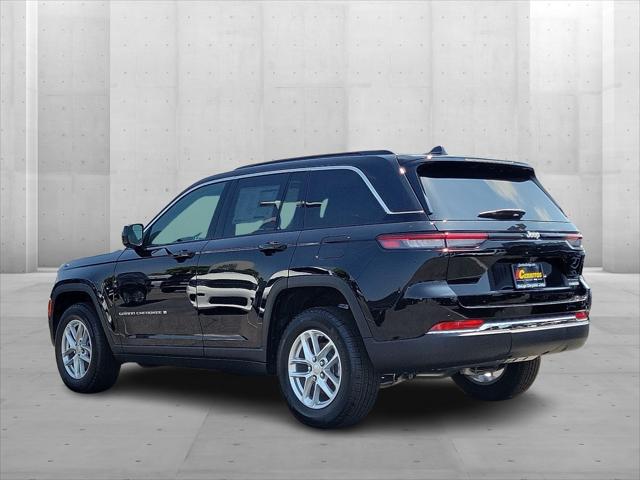 2025 Jeep Grand Cherokee GRAND CHEROKEE LAREDO X 4X2