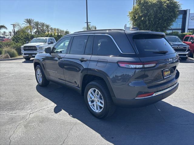 2025 Jeep Grand Cherokee GRAND CHEROKEE LAREDO X 4X2