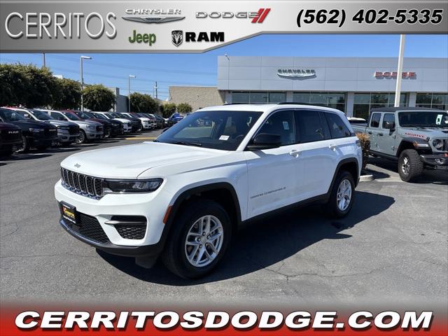 2025 Jeep Grand Cherokee GRAND CHEROKEE LAREDO X 4X2