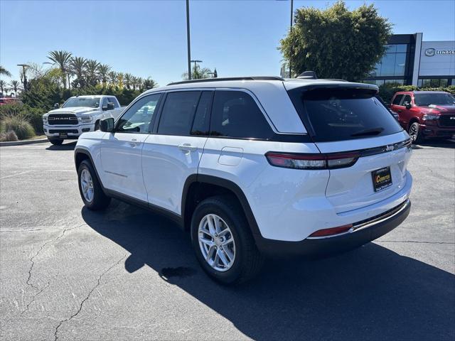 2025 Jeep Grand Cherokee GRAND CHEROKEE LAREDO X 4X2
