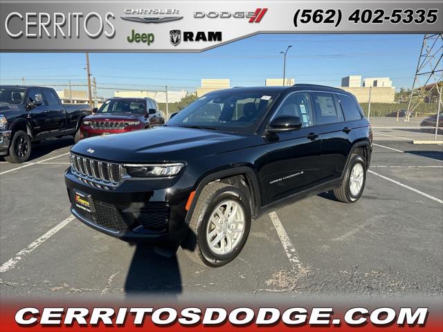 2025 Jeep Grand Cherokee GRAND CHEROKEE LAREDO X 4X2
