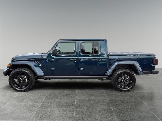 2025 Jeep Gladiator GLADIATOR NIGHTHAWK 4X4