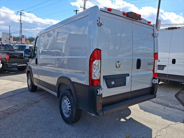 2025 RAM Ram ProMaster RAM PROMASTER 1500 TRADESMAN CARGO VAN LOW ROOF 118 WB