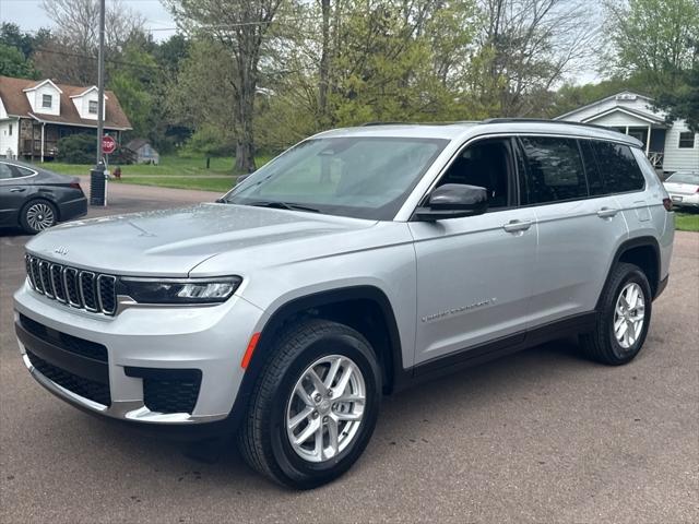 2025 Jeep Grand Cherokee GRAND CHEROKEE L LAREDO X 4X4
