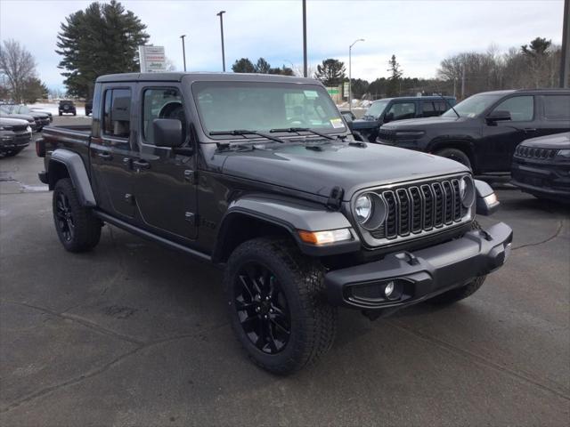 2025 Jeep Gladiator GLADIATOR NIGHTHAWK 4X4