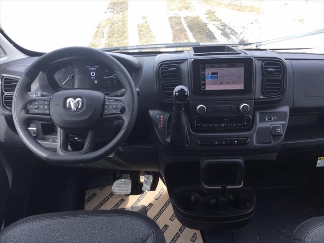 2025 RAM Ram ProMaster RAM PROMASTER 2500 TRADESMAN CARGO VAN LOW ROOF 136 WB