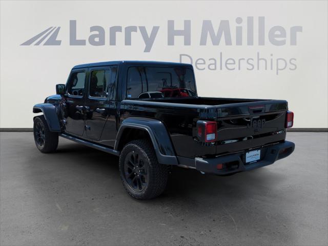 2025 Jeep Gladiator GLADIATOR NIGHTHAWK 4X4
