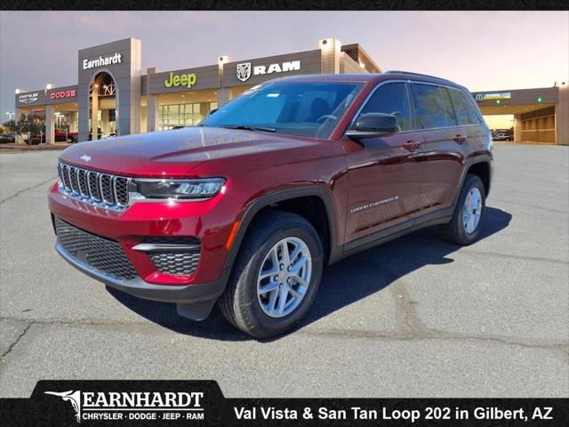 2025 Jeep Grand Cherokee GRAND CHEROKEE LAREDO X 4X4