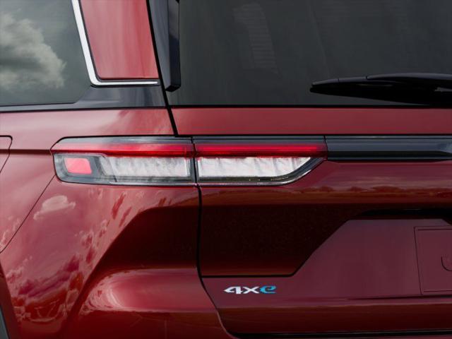 2025 Jeep Grand Cherokee Unknown