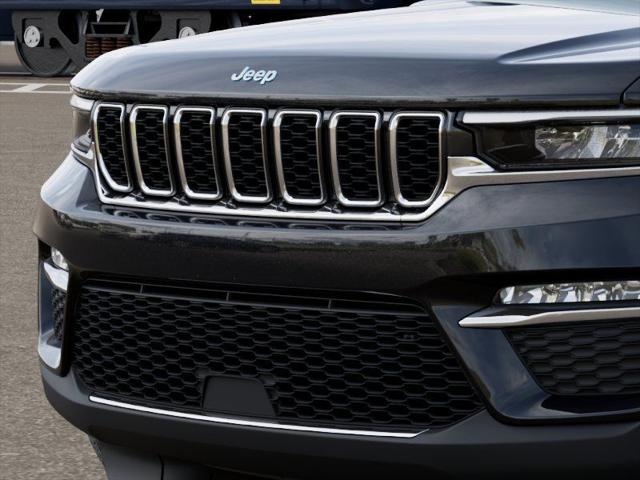 2025 Jeep Grand Cherokee Unknown