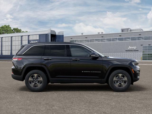 2025 Jeep Grand Cherokee Unknown
