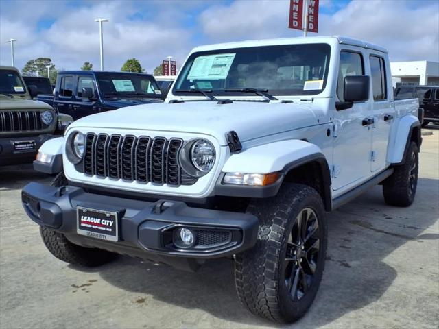 2025 Jeep Gladiator GLADIATOR NIGHTHAWK 4X4