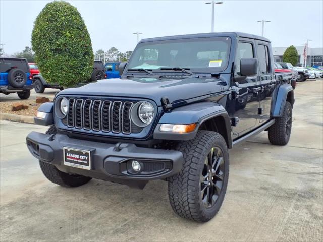 2025 Jeep Gladiator GLADIATOR NIGHTHAWK 4X4