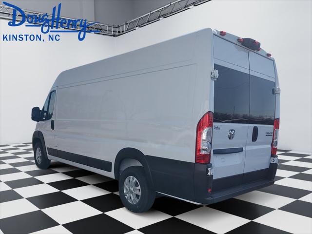 2025 Ram ProMaster Cargo Van SLT High Roof 159" WB EXT