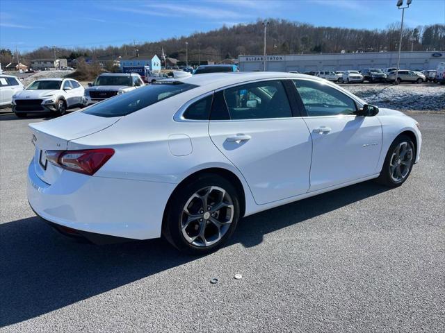 2022 Chevrolet Malibu FWD LT