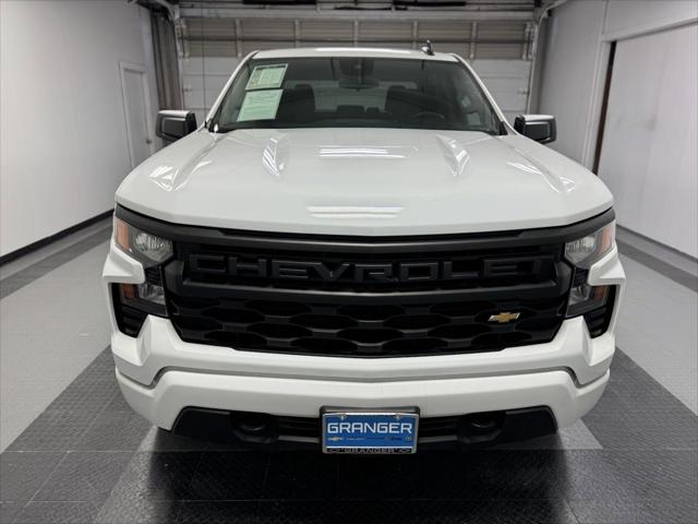 2023 Chevrolet Silverado 1500 2WD Crew Cab Short Bed Custom