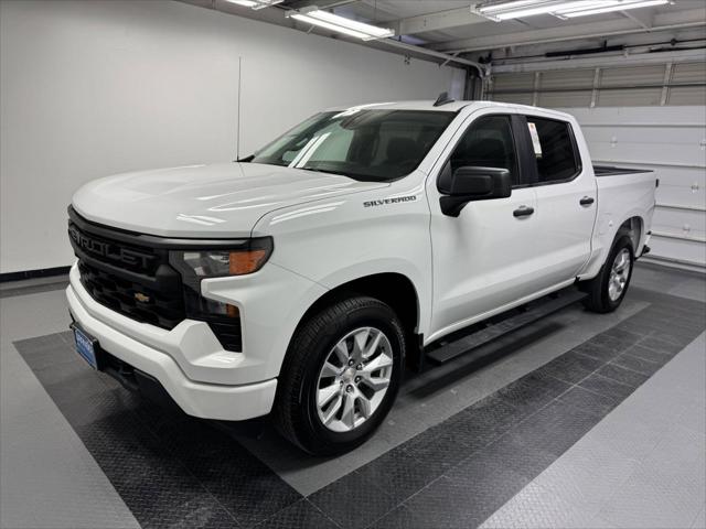 2023 Chevrolet Silverado 1500 2WD Crew Cab Short Bed Custom
