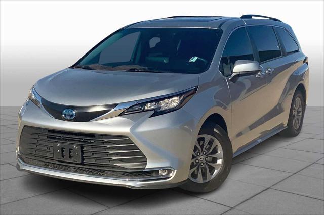 2023 Toyota Sienna XLE