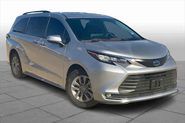 2023 Toyota Sienna XLE