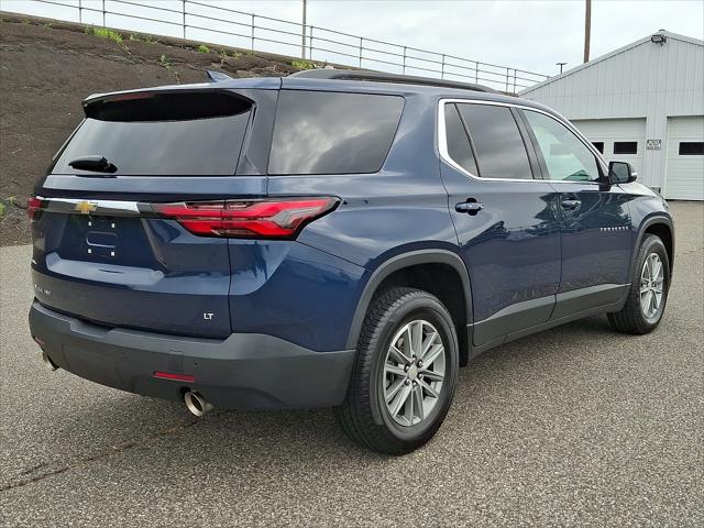 2022 Chevrolet Traverse AWD LT Cloth