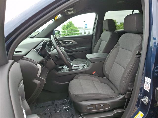 2022 Chevrolet Traverse AWD LT Cloth