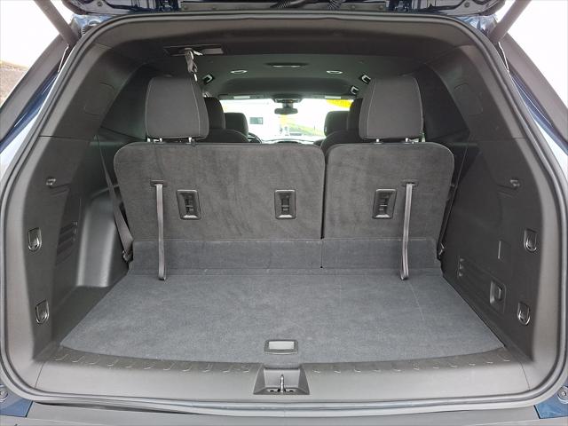 2022 Chevrolet Traverse AWD LT Cloth