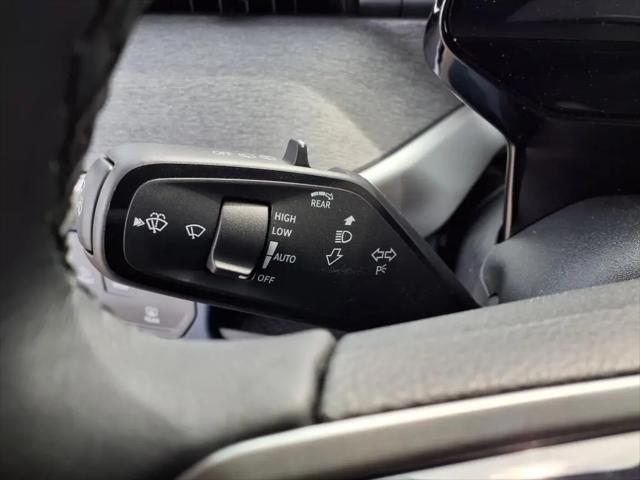 2025 Volkswagen ID. Buzz Pro S