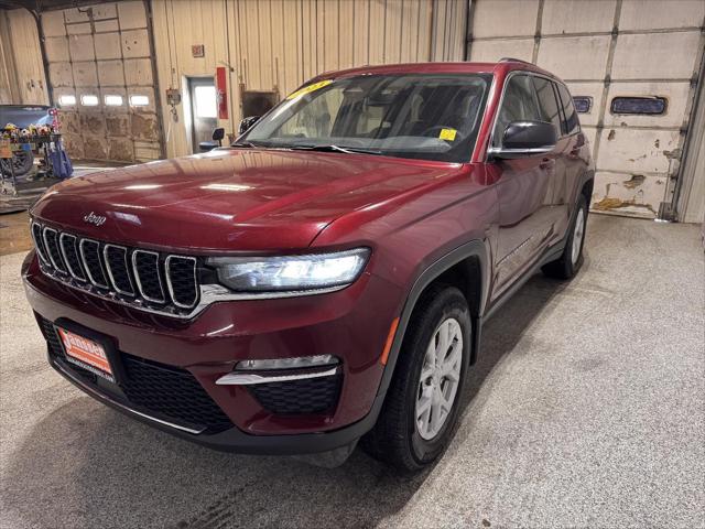 2023 Jeep Grand Cherokee Limited 4x4 2023 Jeep Grand Cherokee Limited 4x4
