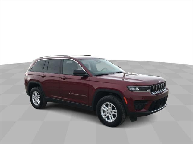 2023 Jeep Grand Cherokee Laredo 4x4