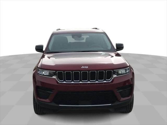2023 Jeep Grand Cherokee Laredo 4x4