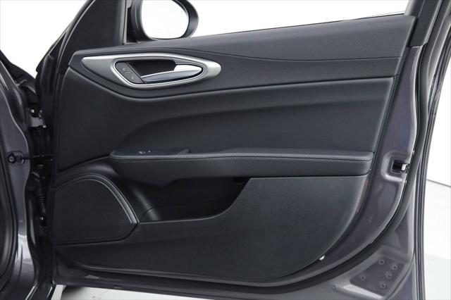2025 Alfa Romeo Giulia RWD
