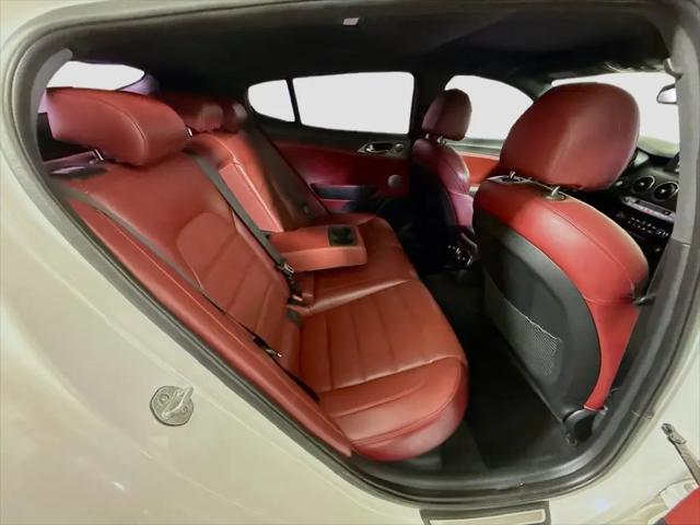 2019 Kia Stinger GT2
