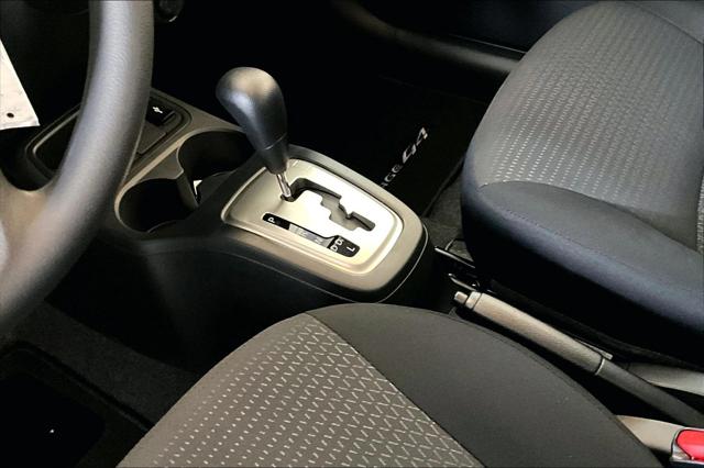 2024 Mitsubishi Mirage G4 ES