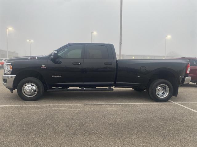 2023 RAM 3500 Big Horn Crew Cab 4x4 8 Box