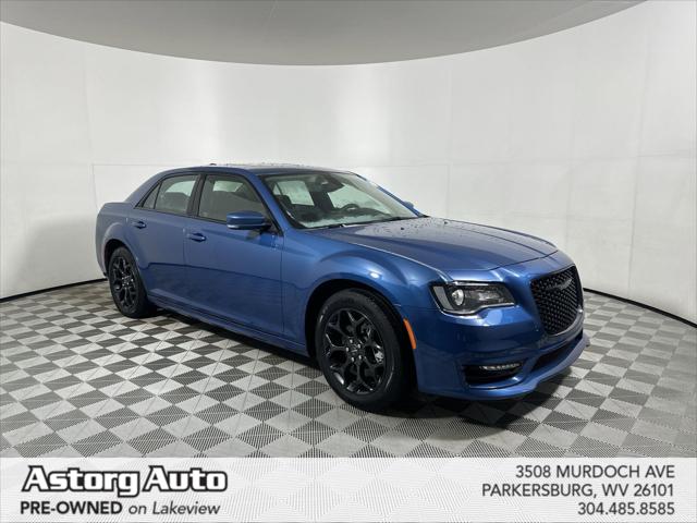 2023 Chrysler 300 Touring L AWD