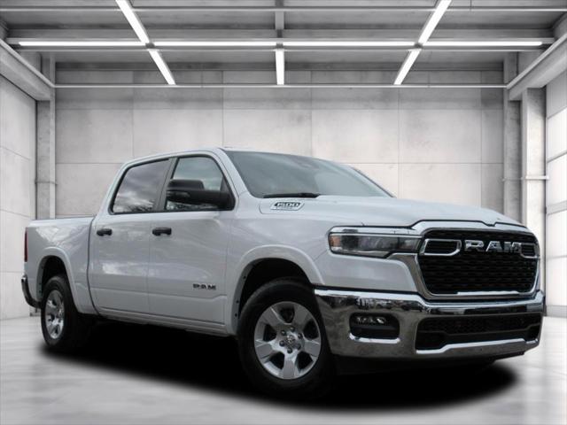 2025 RAM Ram 1500 RAM 1500 BIG HORN CREW CAB 4X2 57 BOX