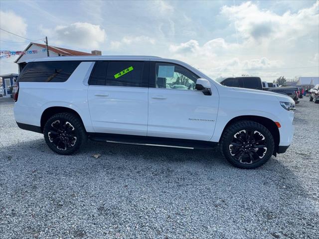2022 Chevrolet Suburban 4WD LT