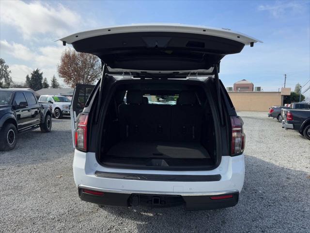 2022 Chevrolet Suburban 4WD LT