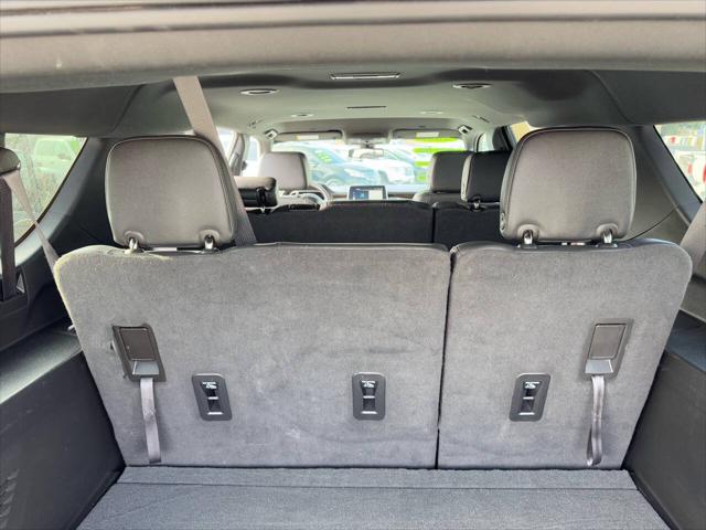 2022 Chevrolet Suburban 4WD LT