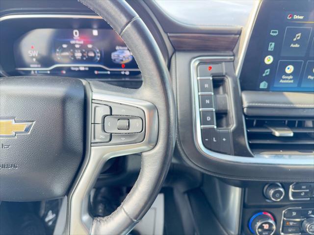 2022 Chevrolet Suburban 4WD LT