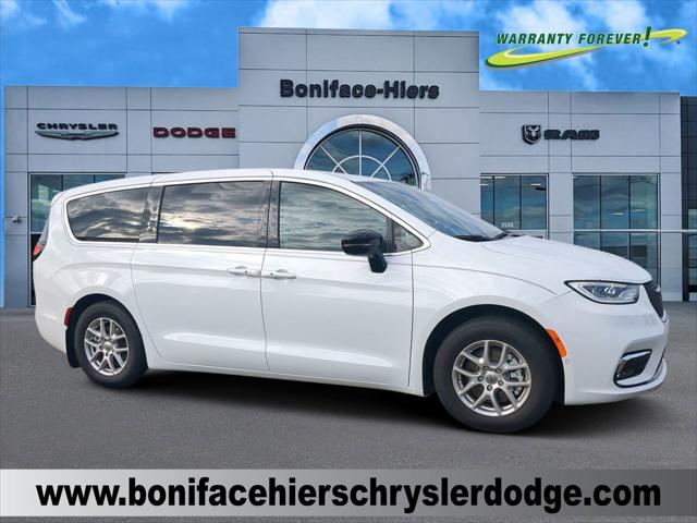 2024 Chrysler Pacifica PACIFICA TOURING L