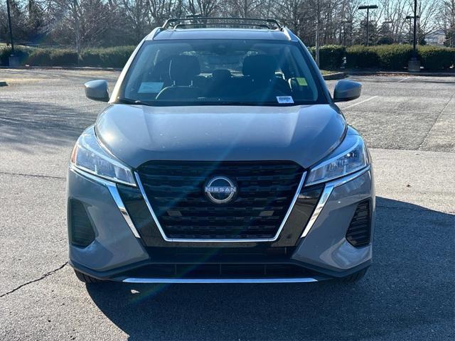 2024 Nissan Kicks SV Xtronic CVT