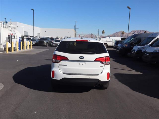 2015 Kia Sorento LX