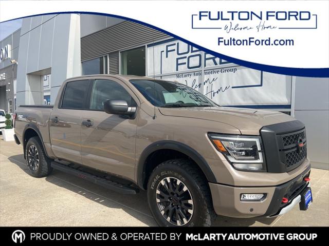 2021 Nissan TITAN Crew Cab PRO-4X 4x4