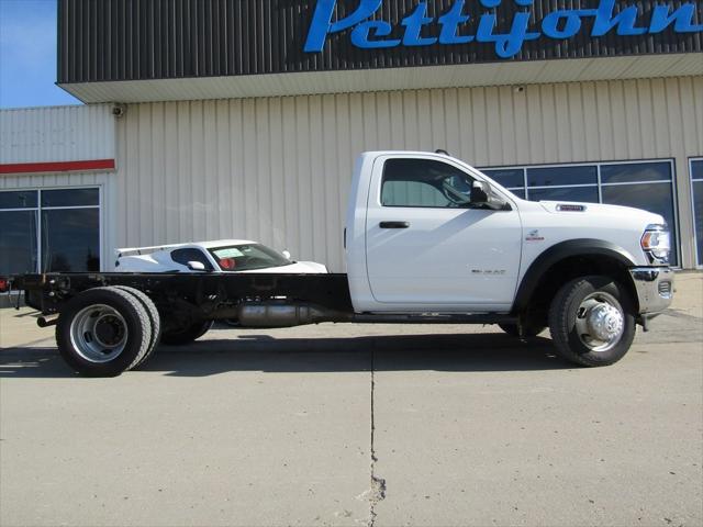 2022 RAM 5500 Chassis Tradesman/SLT