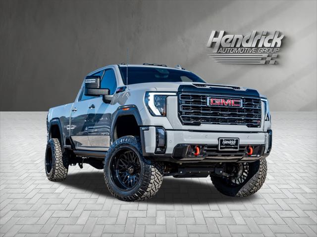 2024 GMC Sierra 2500HD 4WD Crew Cab Standard Bed AT4