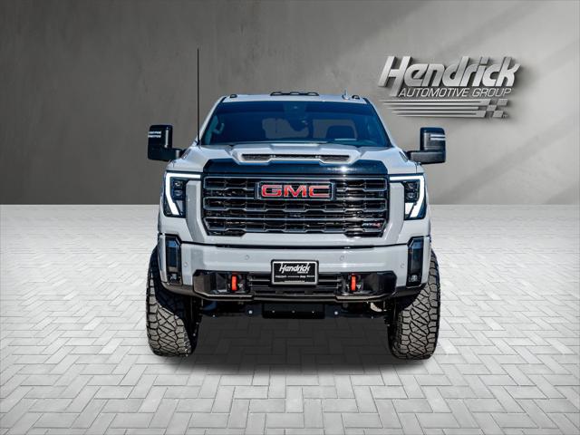 2024 GMC Sierra 2500HD 4WD Crew Cab Standard Bed AT4