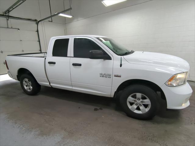 2017 RAM 1500 Express Quad Cab 4x4 64 Box