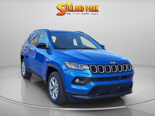 2025 Jeep Compass COMPASS LATITUDE 4X4