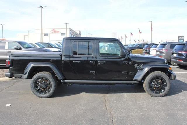 2025 Jeep Gladiator GLADIATOR NIGHTHAWK 4X4